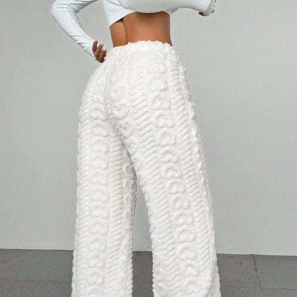 White Casual Women's Drawstring Waist Fleece Pants - Picture 3 of 6